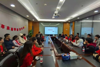 職海引航——戴歡歡、張文敏、周子強導(dǎo)師小組聯(lián)合指導(dǎo)活動助力勞務(wù)派遣職業(yè)發(fā)展